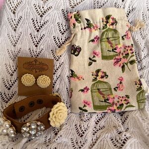 Plunder Design Leather Flower Vintage Bracelet & Earring Set